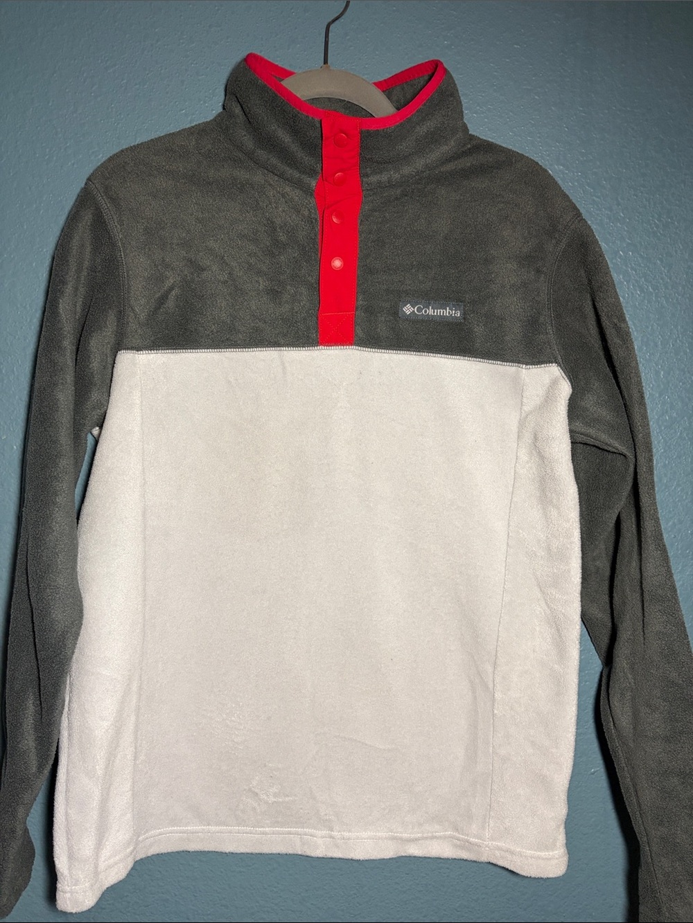 Columbia Woman’s Two-Tone Snap Pullover - Gray, White & Red Trim